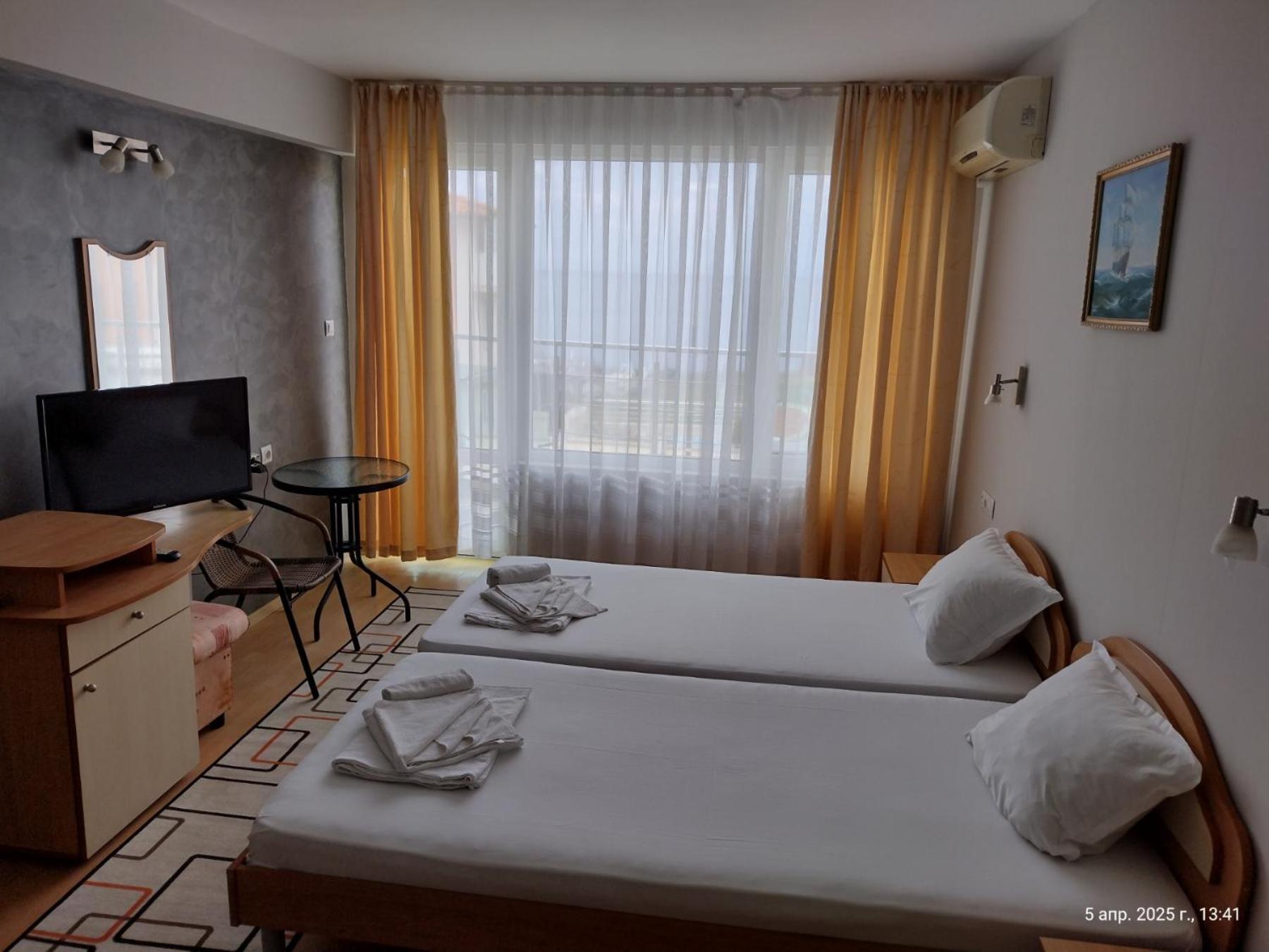 Family Coral Hotel 3*
